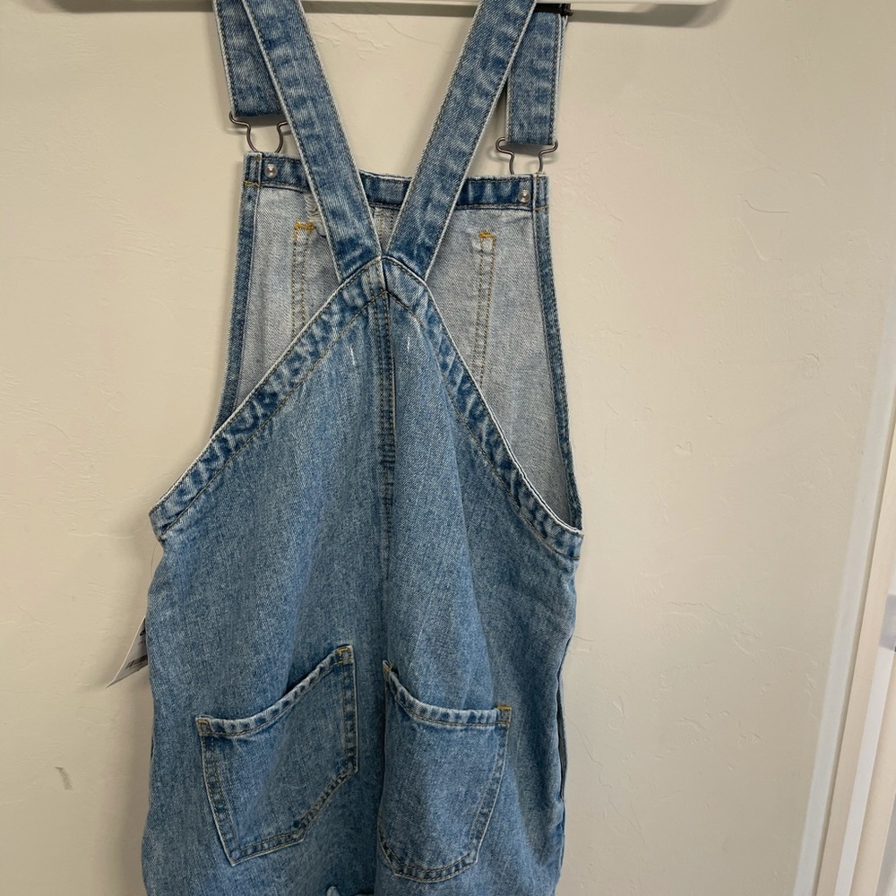 Destroyed look overall dress - Picture 3 of 4